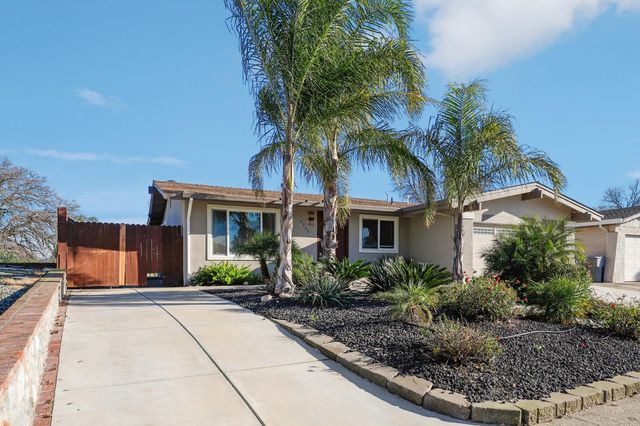 5533 Butano Way, Rocklin, CA 95677