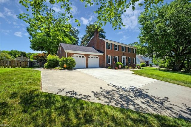 4 E Governor DR, Newport News, VA 23602