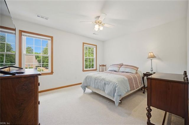 4 E Governor DR, Newport News, VA 23602