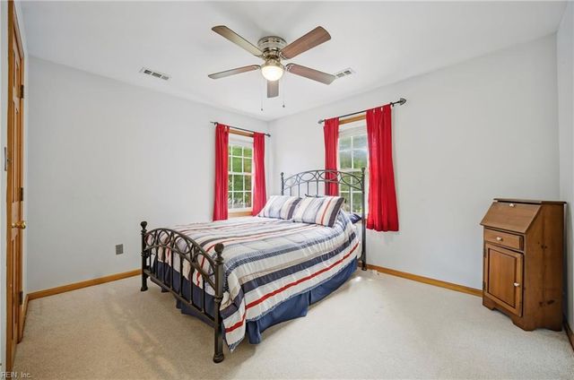 4 E Governor DR, Newport News, VA 23602