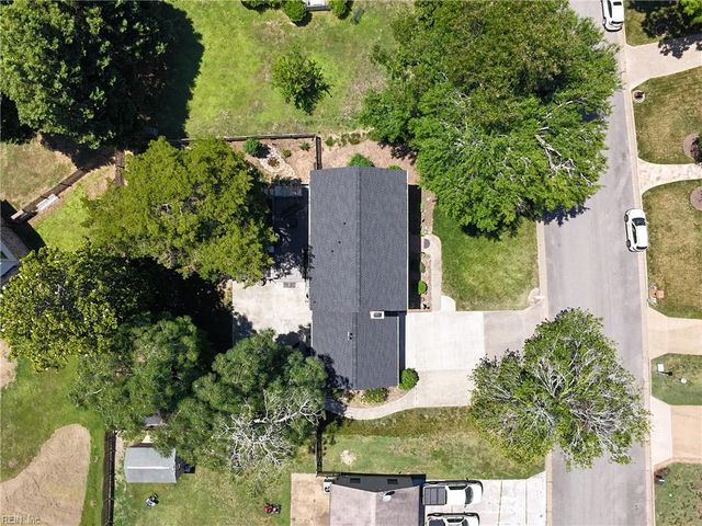 4 E Governor DR, Newport News, VA 23602