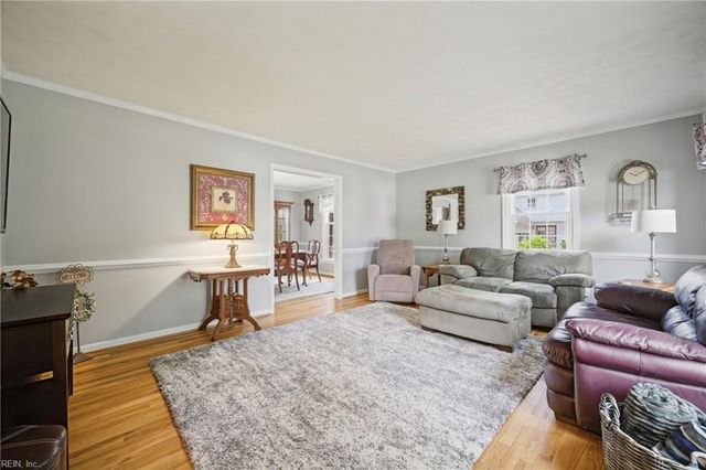 4 E Governor DR, Newport News, VA 23602