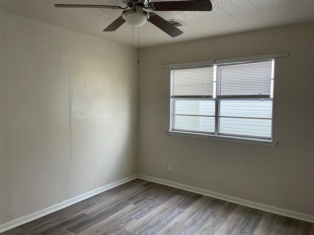 1229 N Tucker Avenue, Shawnee, OK 74801
