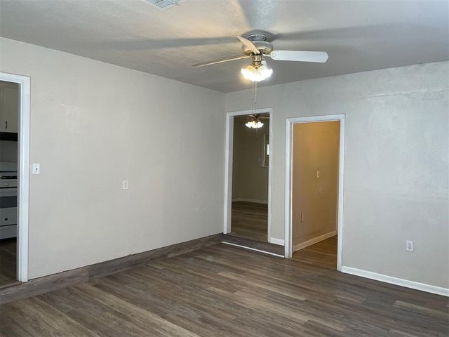1229 N Tucker Avenue, Shawnee, OK 74801