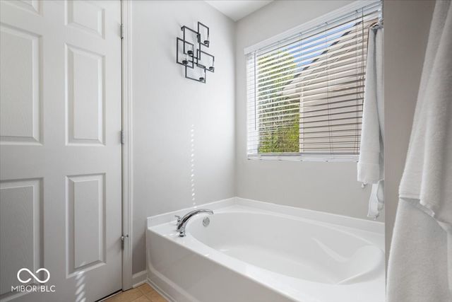 10272 New Dawn Place, Avon, IN 46123