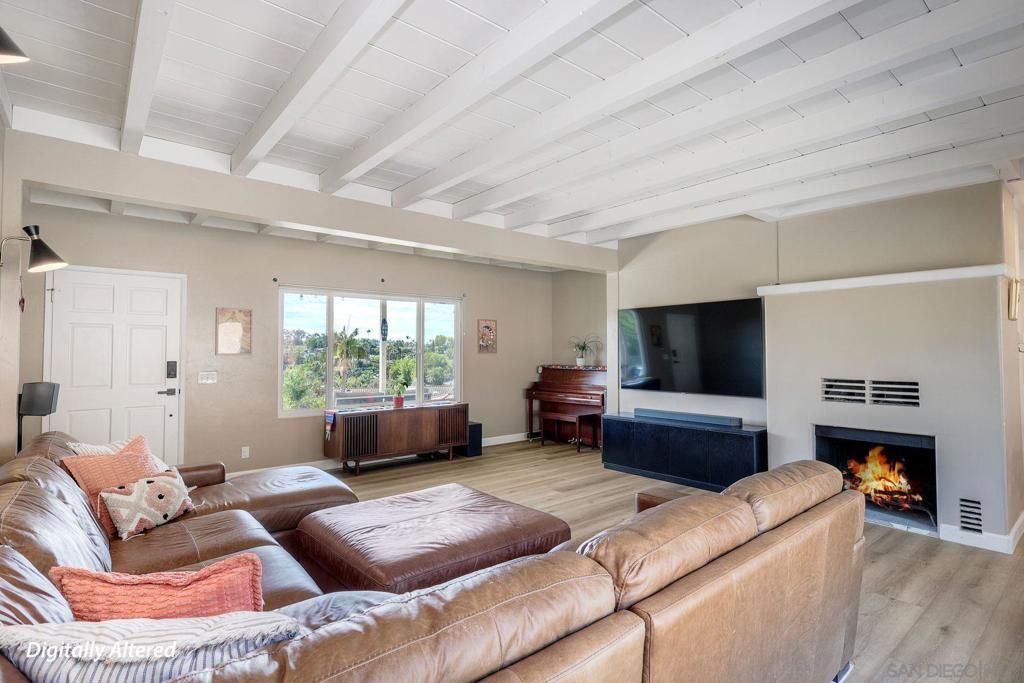 129 Avalon Dr, Vista, CA 92084 — photo 5
