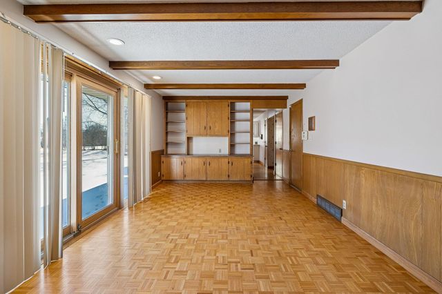 409 TIMBER Drive, Council Bluffs, IA 51503