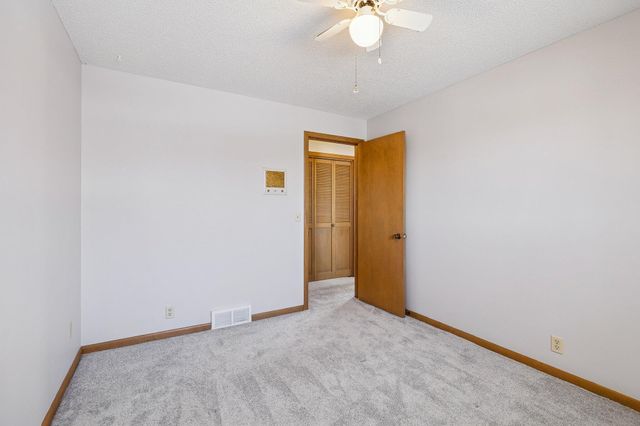 409 TIMBER Drive, Council Bluffs, IA 51503