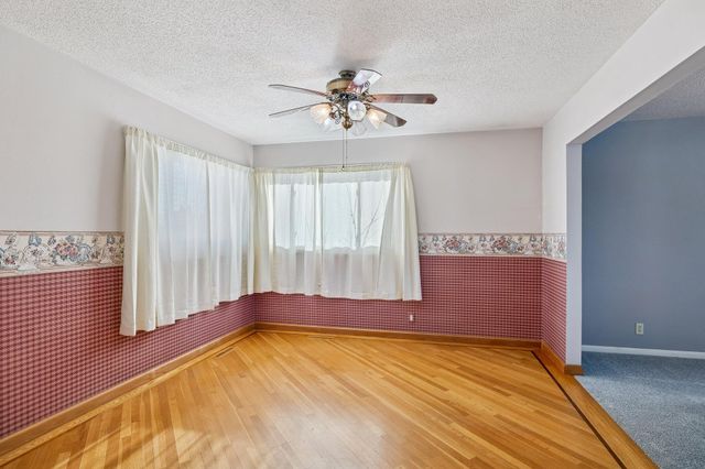 409 TIMBER Drive, Council Bluffs, IA 51503