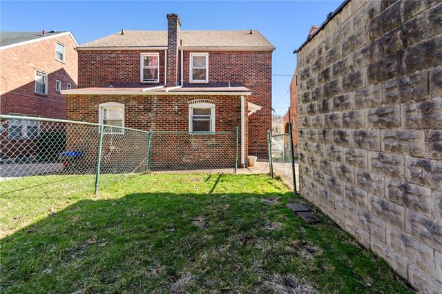 3747 Beechwood Blvd, Squirrel Hill, PA 15217