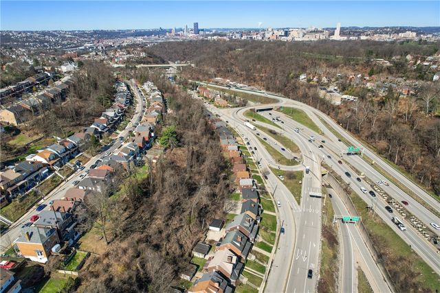 3747 Beechwood Blvd, Squirrel Hill, PA 15217