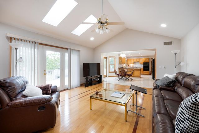 8481 Old Shaw Way, West Chester, OH 45069