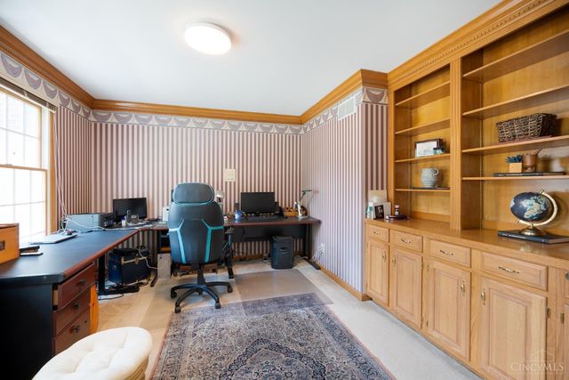 8481 Old Shaw Way, West Chester, OH 45069