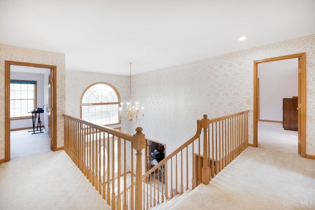 8481 Old Shaw Way, West Chester, OH 45069