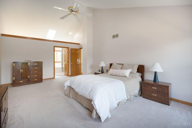 8481 Old Shaw Way, West Chester, OH 45069