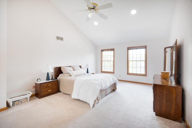 8481 Old Shaw Way, West Chester, OH 45069