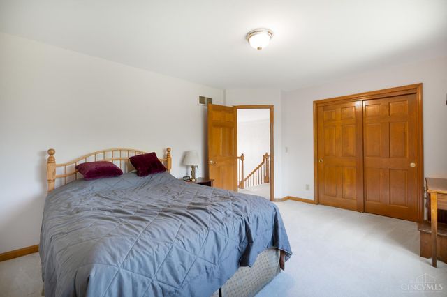 8481 Old Shaw Way, West Chester, OH 45069