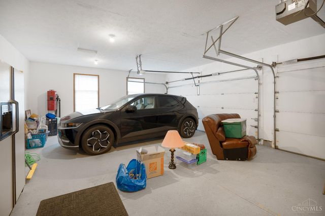 8481 Old Shaw Way, West Chester, OH 45069