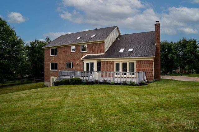 8481 Old Shaw Way, West Chester, OH 45069