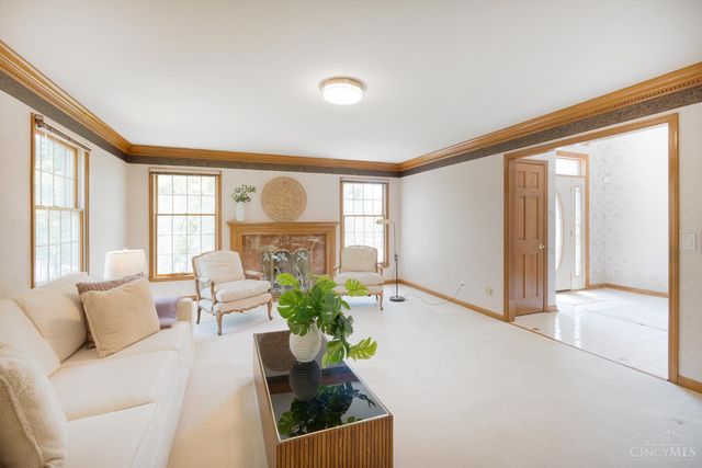 8481 Old Shaw Way, West Chester, OH 45069