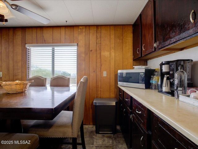 9865 S Desert Brush Loop, Tucson, AZ 85756