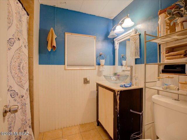 9865 S Desert Brush Loop, Tucson, AZ 85756