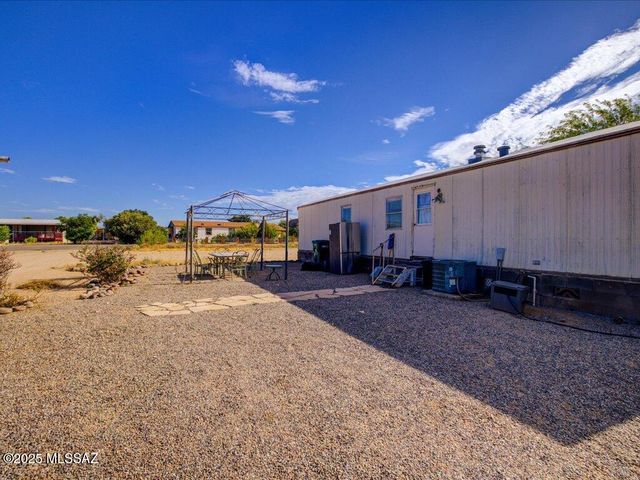 9865 S Desert Brush Loop, Tucson, AZ 85756