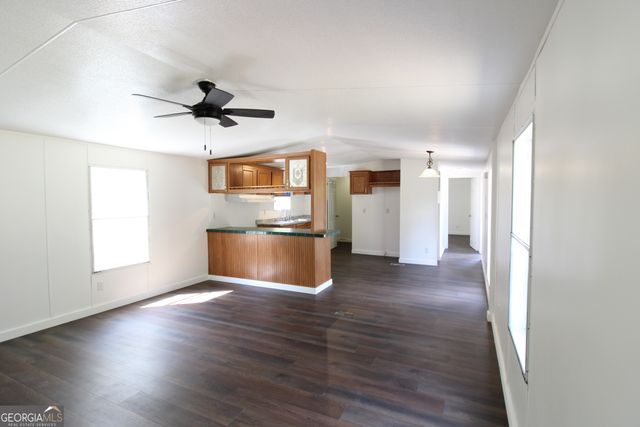 3889 Jacobs Drive, Blackshear, GA 31516