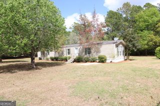 3889 Jacobs Drive, Blackshear, GA 31516