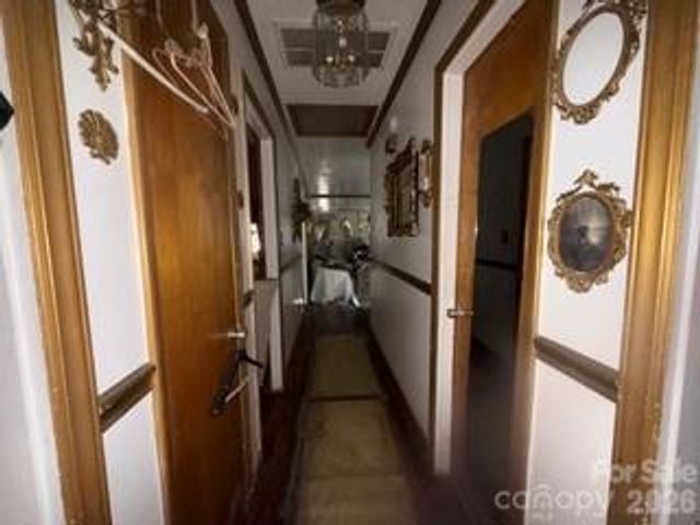 2855 Fordwood Drive, Charlotte, NC 28208