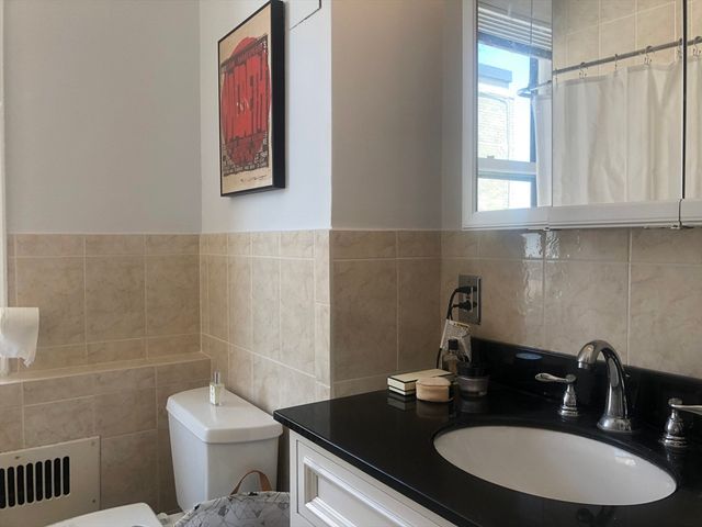 21 Beacon Street 11D, Boston, MA 02108
