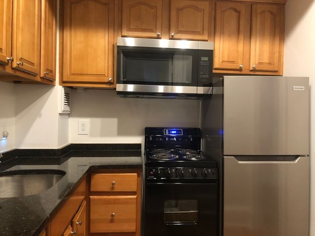 21 Beacon Street 11D, Boston, MA 02108