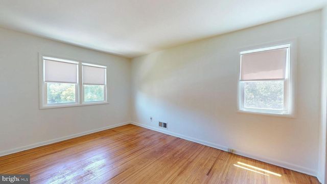 60 DAWN DR, Mount Holly, NJ 08060