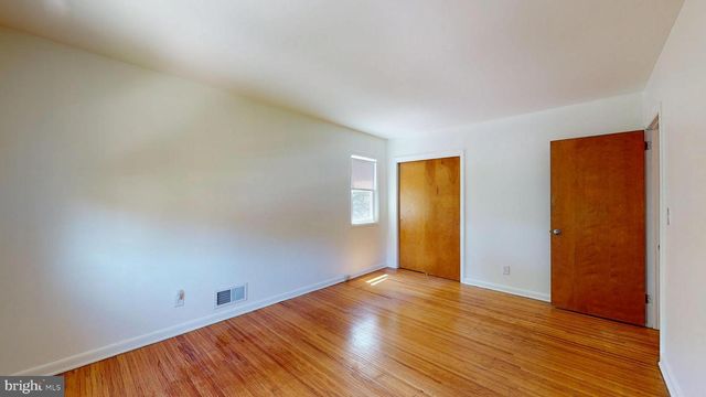 60 DAWN DR, Mount Holly, NJ 08060