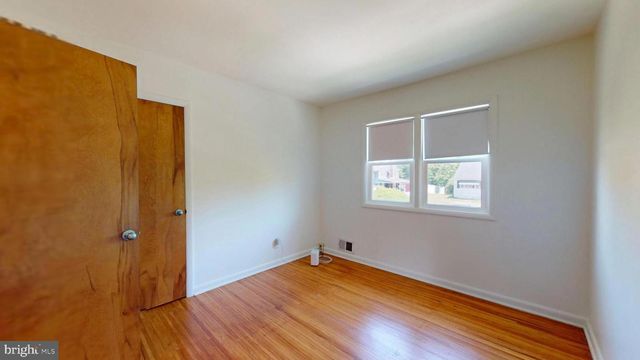 60 DAWN DR, Mount Holly, NJ 08060
