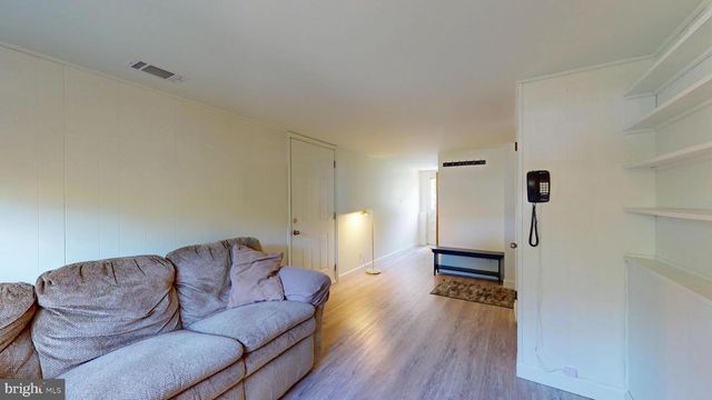 60 DAWN DR, Mount Holly, NJ 08060