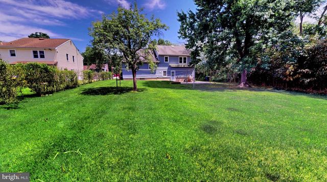 60 DAWN DR, Mount Holly, NJ 08060