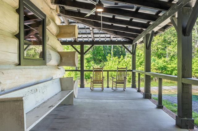 11716 S Crestwood Trail, Harrison, TN 37341