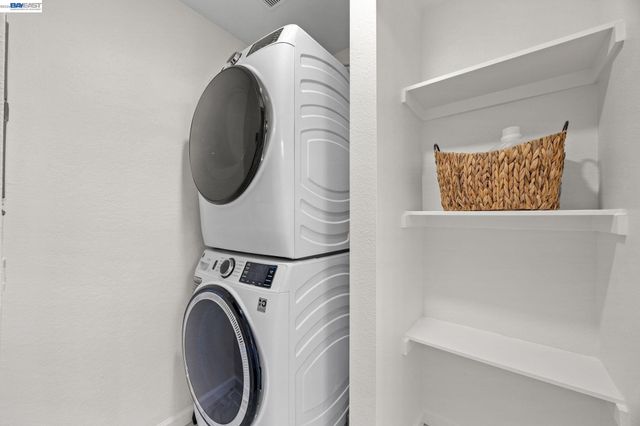 560 N M St, Livermore, CA 94551