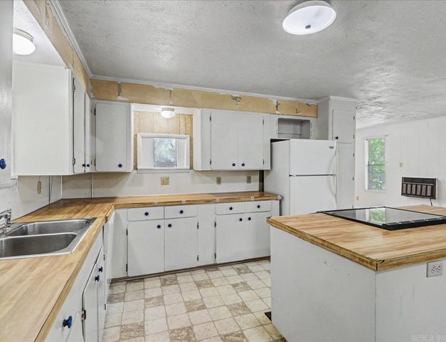 211 Cessna Circle, Hot Springs, AR 71913