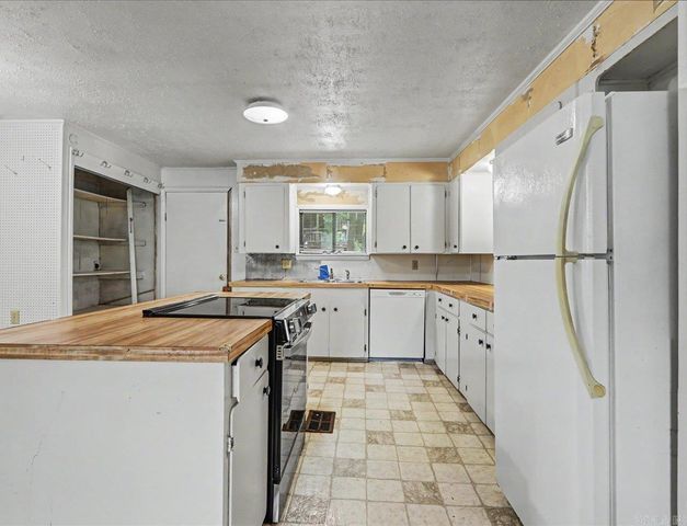 211 Cessna Circle, Hot Springs, AR 71913