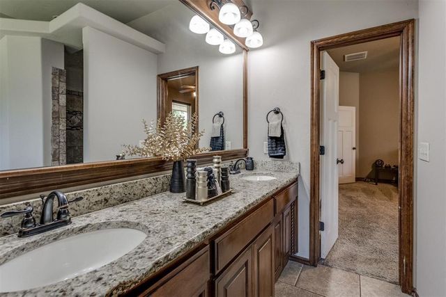 1716 NW 196th Street, Edmond, OK 73012