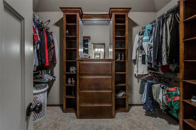 1716 NW 196th Street, Edmond, OK 73012