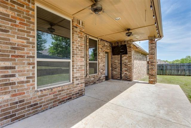 1716 NW 196th Street, Edmond, OK 73012