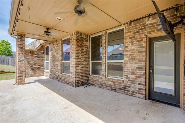 1716 NW 196th Street, Edmond, OK 73012