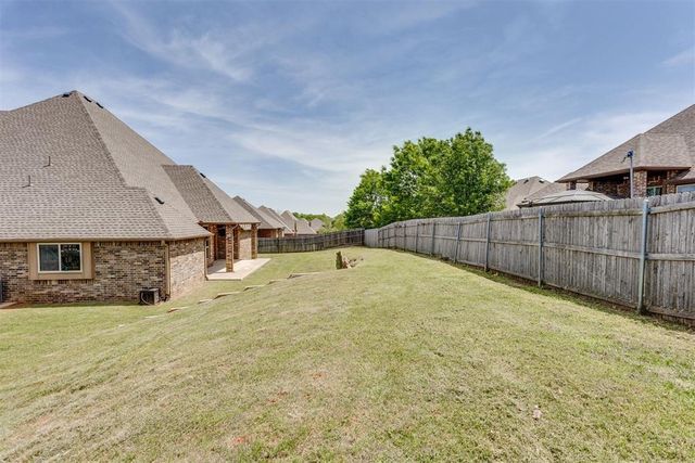 1716 NW 196th Street, Edmond, OK 73012