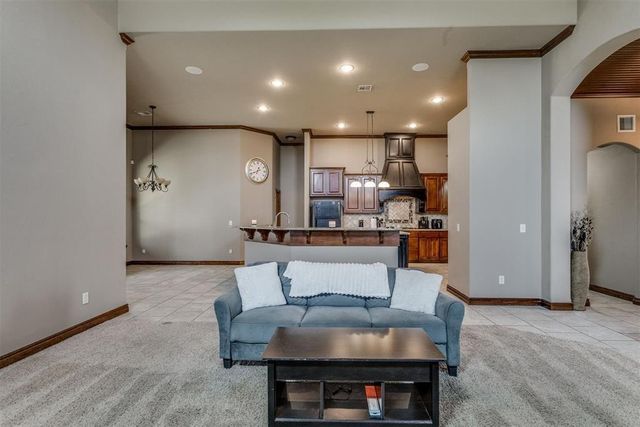 1716 NW 196th Street, Edmond, OK 73012