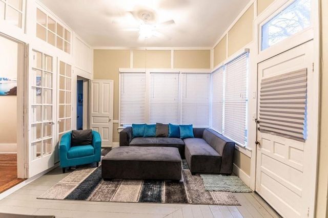 2009 Avenue O, Galveston, TX 77550