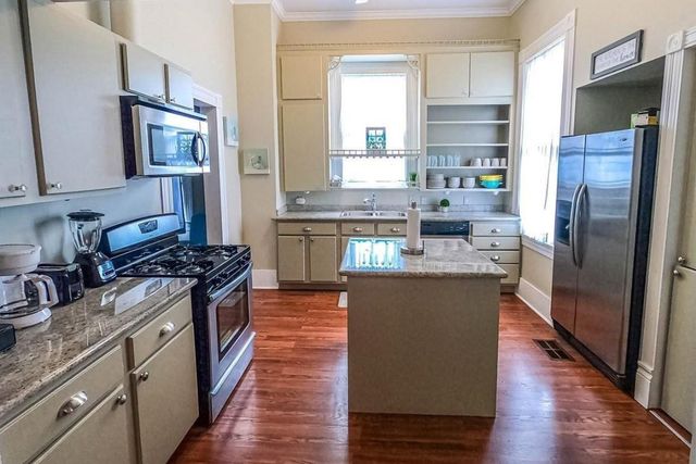 2009 Avenue O, Galveston, TX 77550