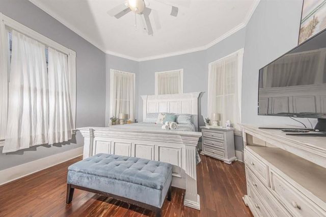 2009 Avenue O, Galveston, TX 77550